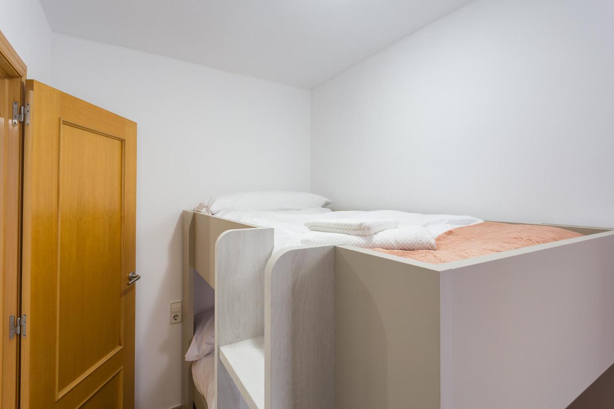 Piso Familiar Cerca Del Centro, Ac Y Wifi Gratis Apartment Valencia Luaran gambar